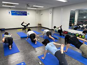 인터뷰] 요가 선생님이 된 행정학과 21학번 한태경